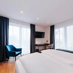 3* Bed & Breakfast Haimhausers Garni