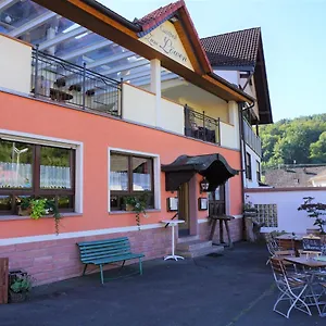  Hotel Zum Loewen